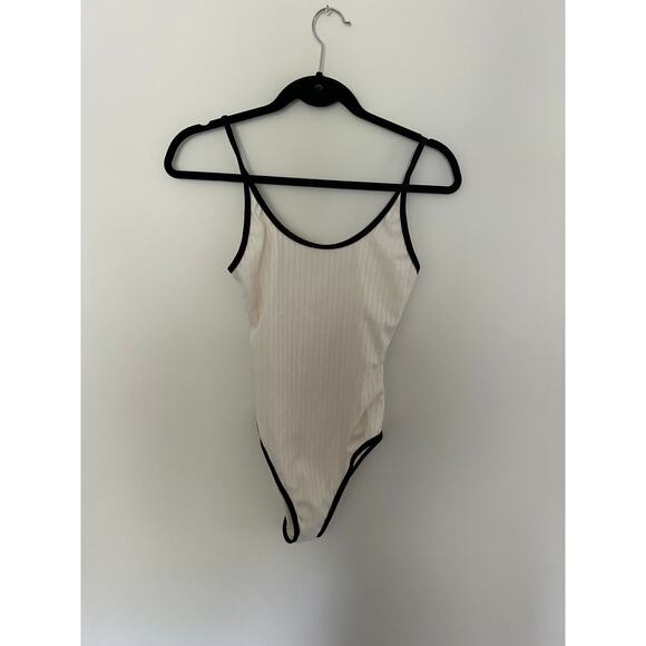 Primark BodySuit *Size 6* - Picture 1 of 4